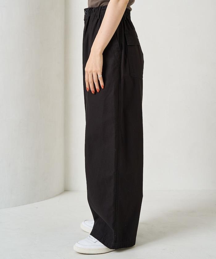 休閒寬鬆後幅斜紋長褲