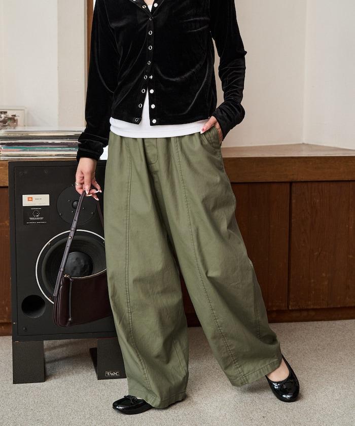 休閒寬鬆後幅斜紋長褲