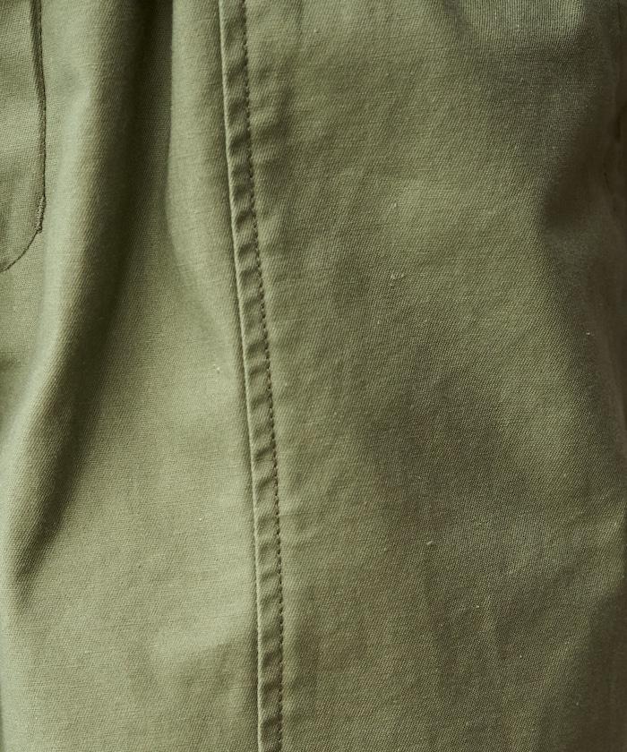 休閒寬鬆後幅斜紋長褲