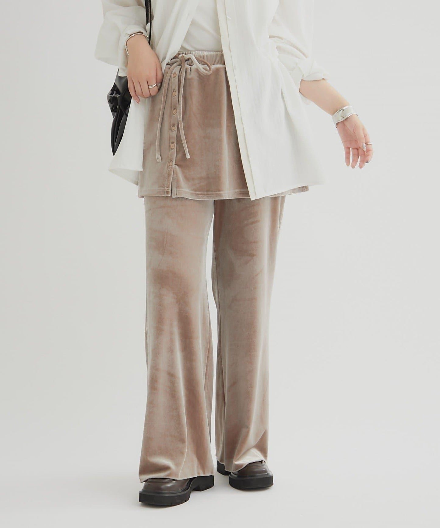 天鵝絨疊穿長褲