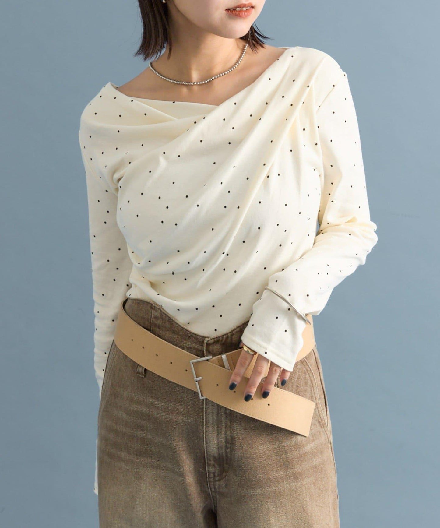 【人氣系列/新色白色・灰色2】一字肩長袖T恤※僅限電商渠道專屬顏色