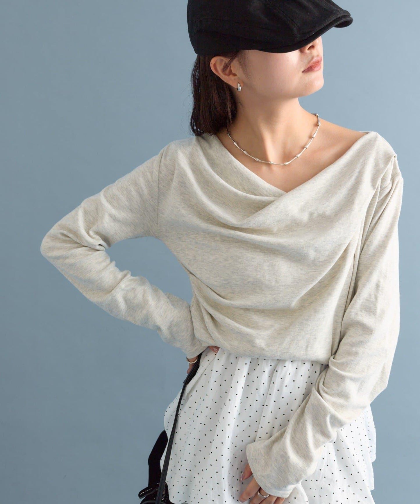 【人氣系列/新色白色・灰色2】一字肩長袖T恤※僅限電商渠道專屬顏色