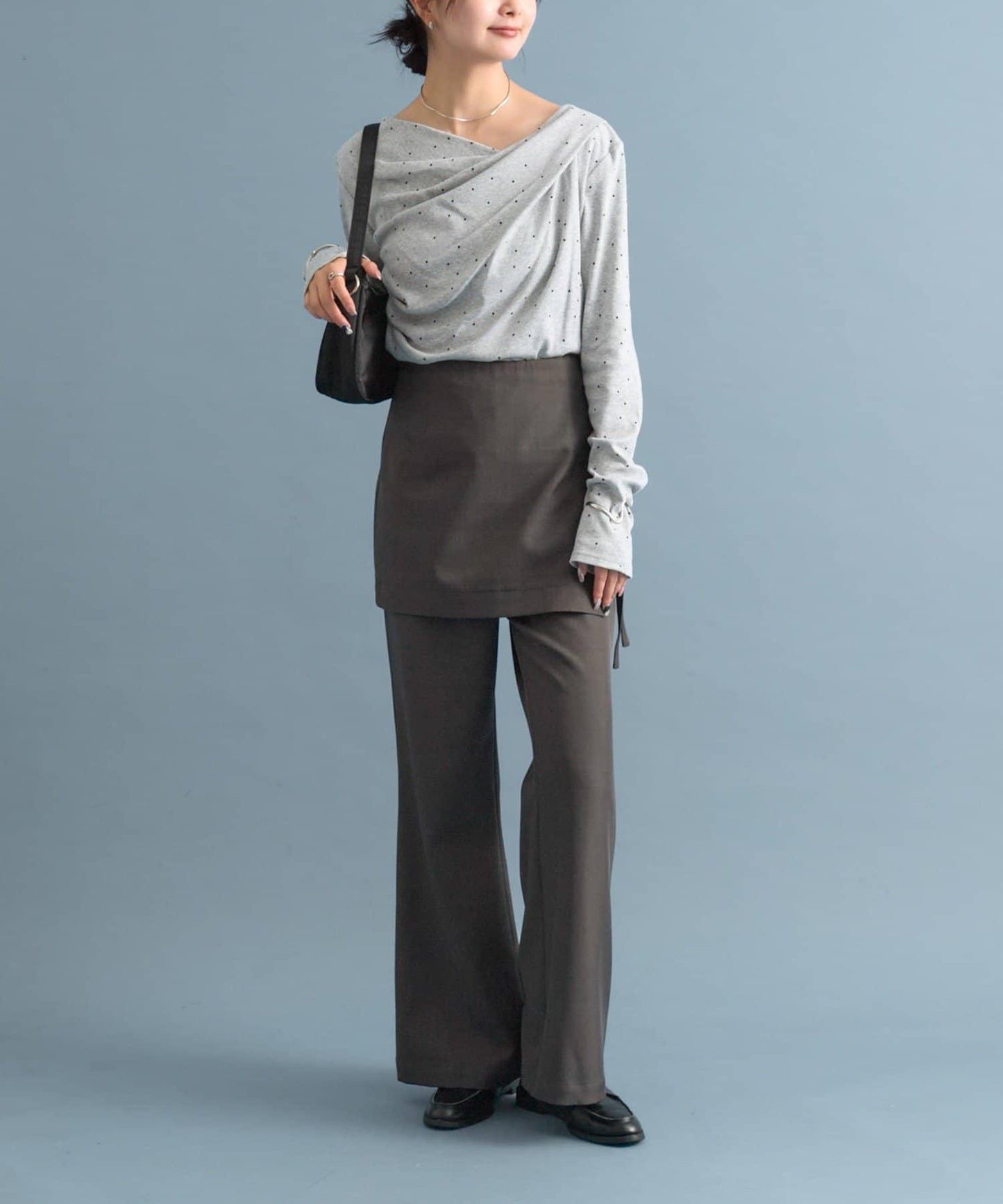 【人氣系列/新色白色・灰色2】一字肩長袖T恤※僅限電商渠道專屬顏色