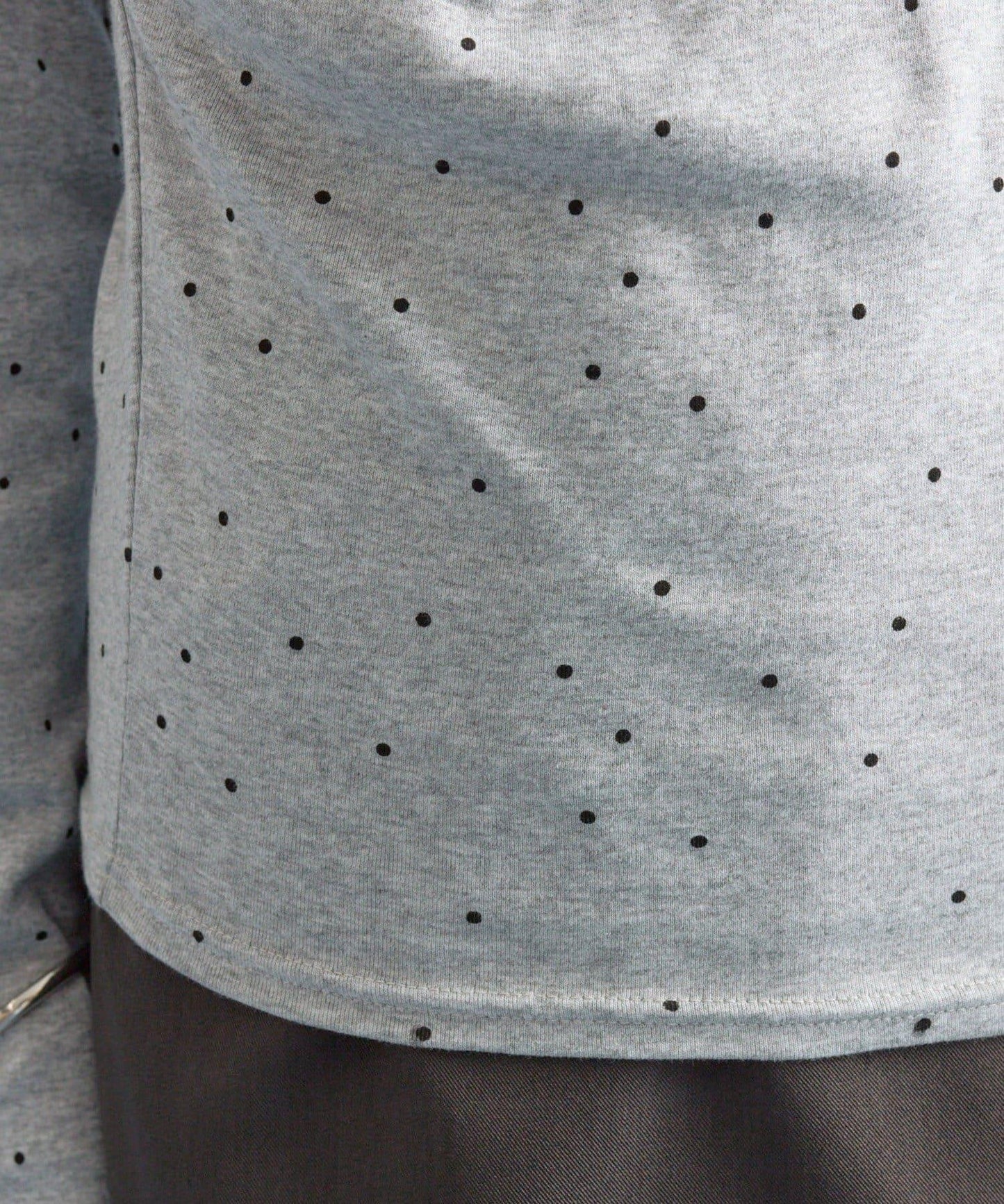 【人氣系列/新色白色・灰色2】一字肩長袖T恤※僅限電商渠道專屬顏色