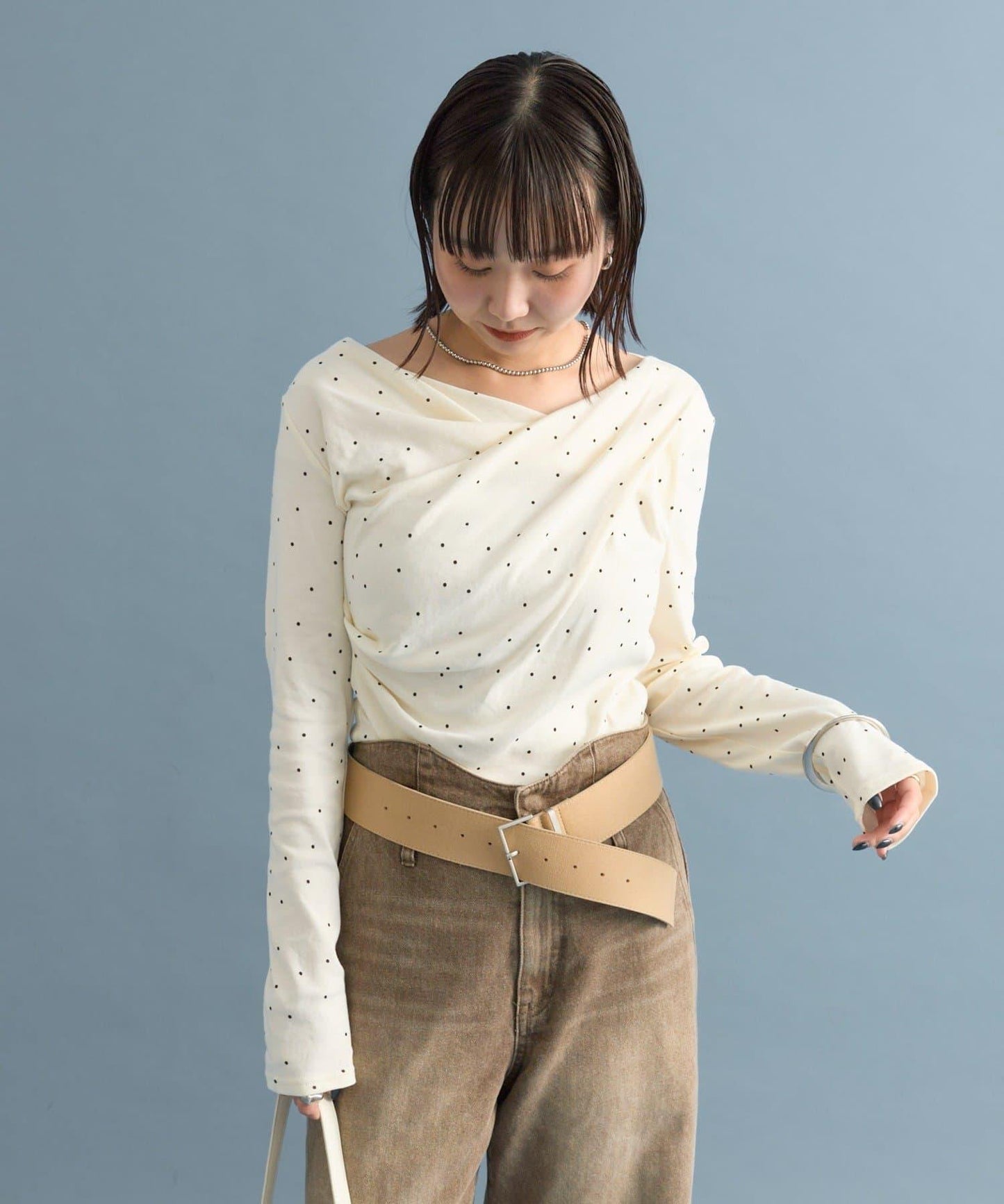 【人氣系列/新色白色・灰色2】一字肩長袖T恤※僅限電商渠道專屬顏色