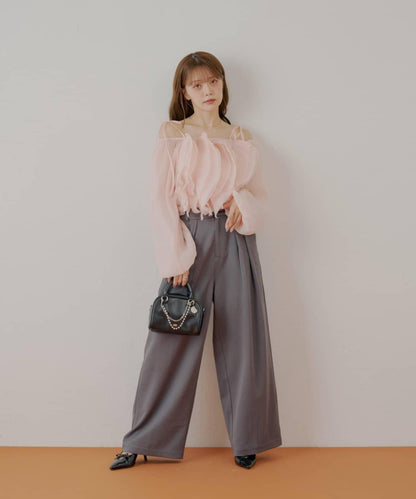 【Chico】荷葉邊一字肩襯衫