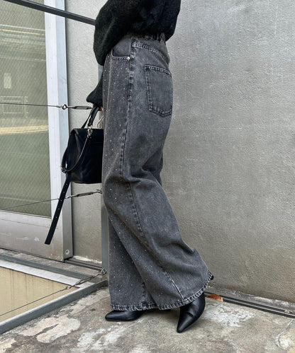 美麗剪裁鑲鑽牛仔褲