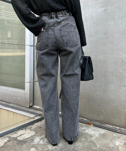 美麗剪裁鑲鑽牛仔褲