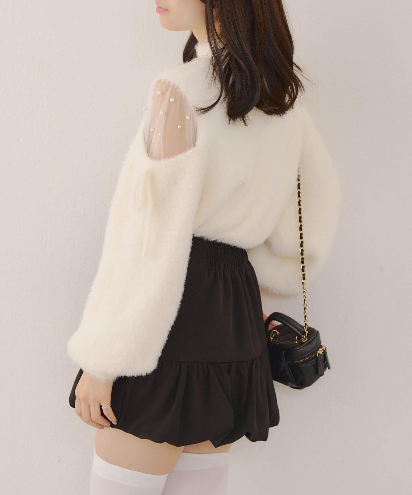 約會或應援活動首選【RMAF】顯身材露膚珍珠針織衫