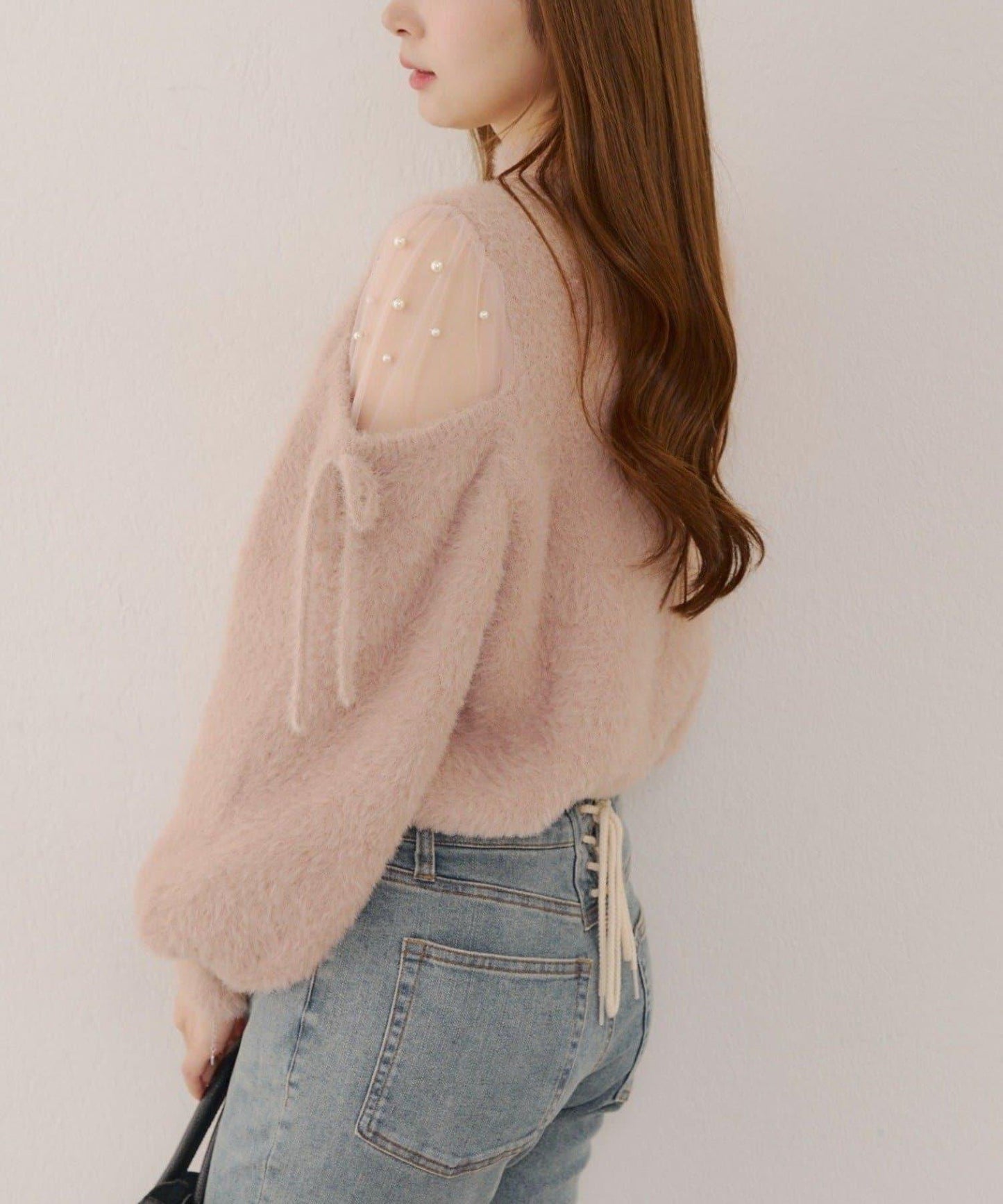 約會或應援活動首選【RMAF】顯身材露膚珍珠針織衫