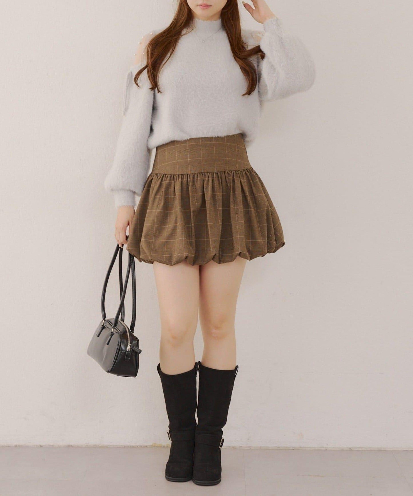 約會或應援活動首選【RMAF】顯身材露膚珍珠針織衫