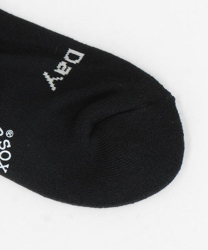 “PEACE”花卉圖案襪