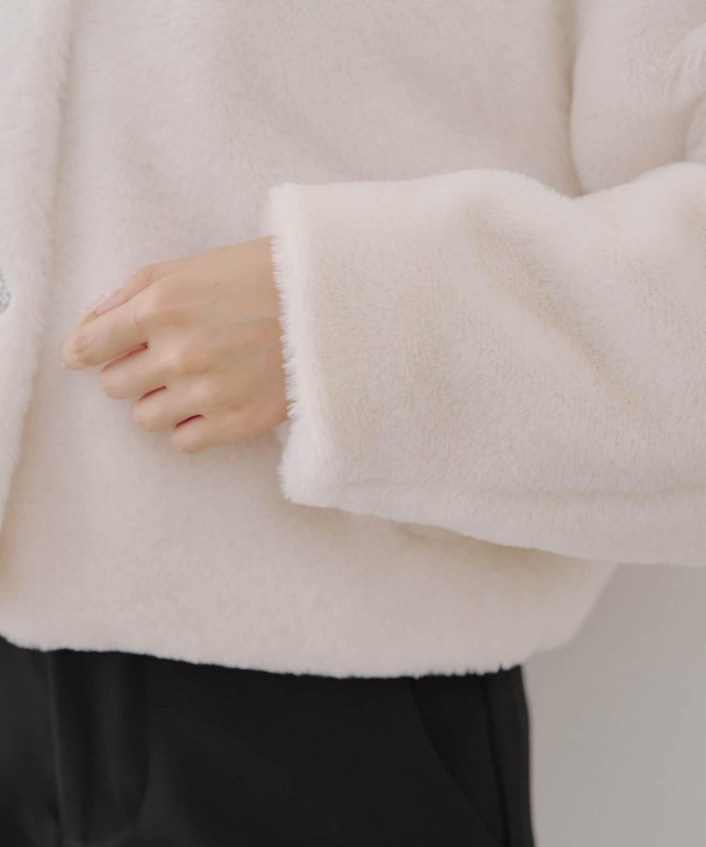 【RMAF】亮片紐扣仿毛外套