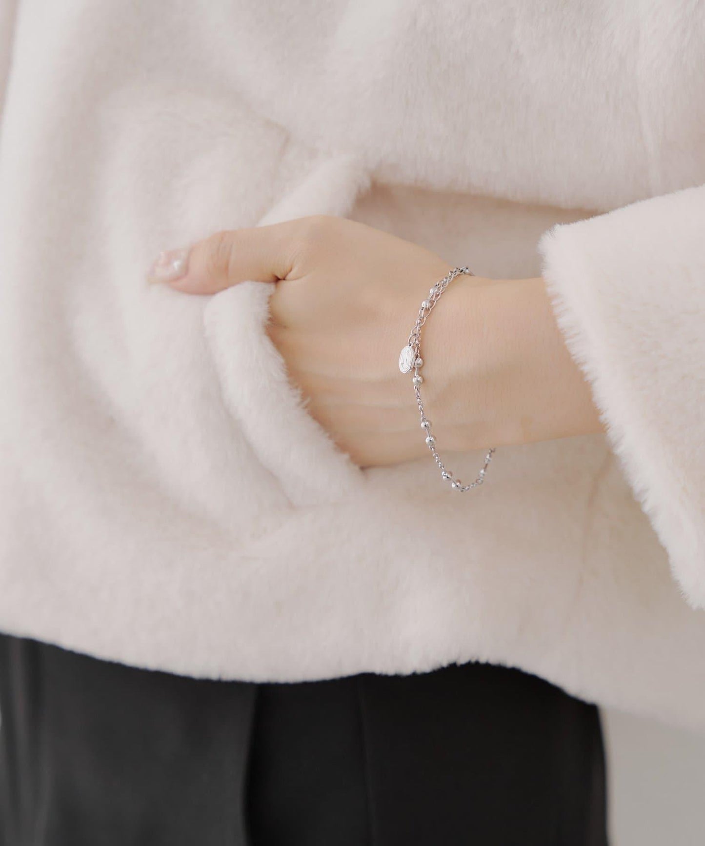 【RMAF】亮片紐扣仿毛外套