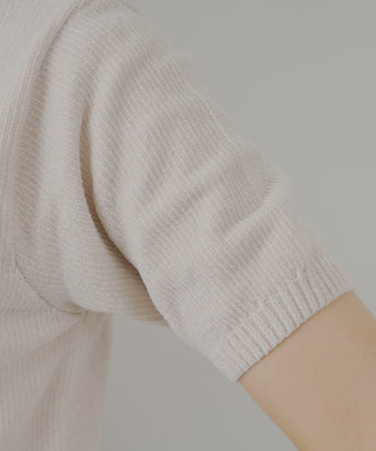 【Chico】亮絲天鵝絨高領短袖針織衫