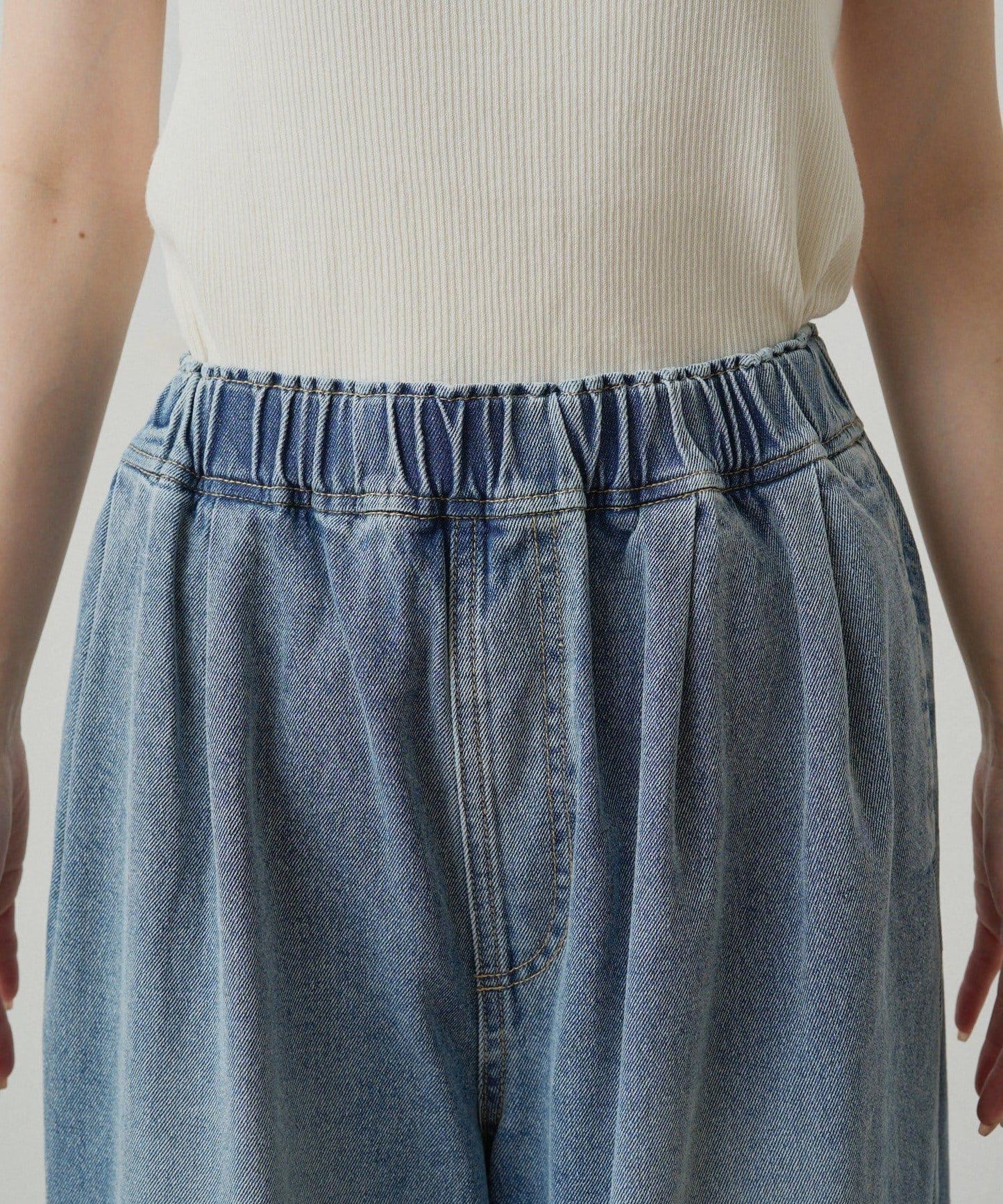 復古風牛仔休閒褲