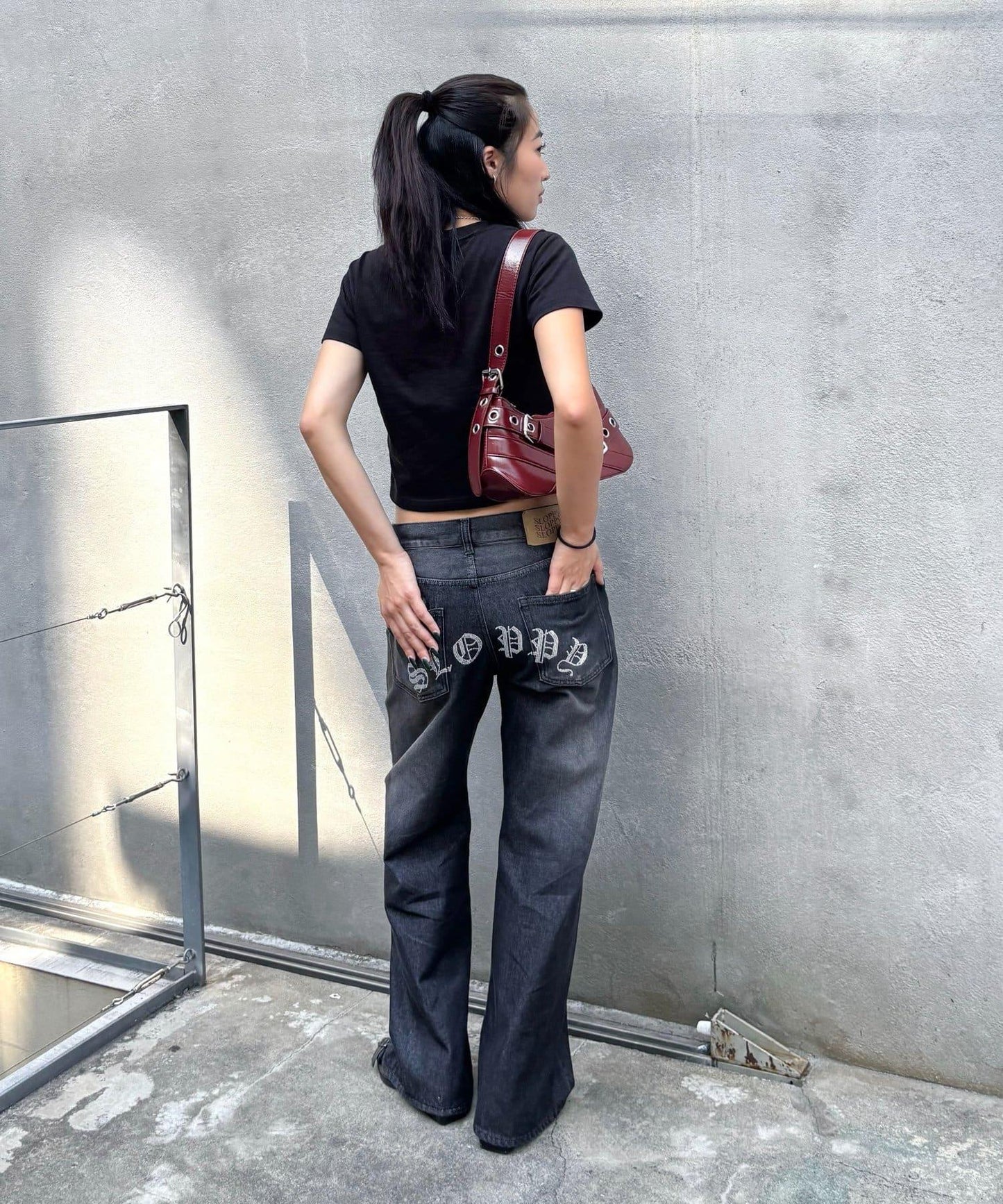 SLOPPY水鑽低腰牛仔褲