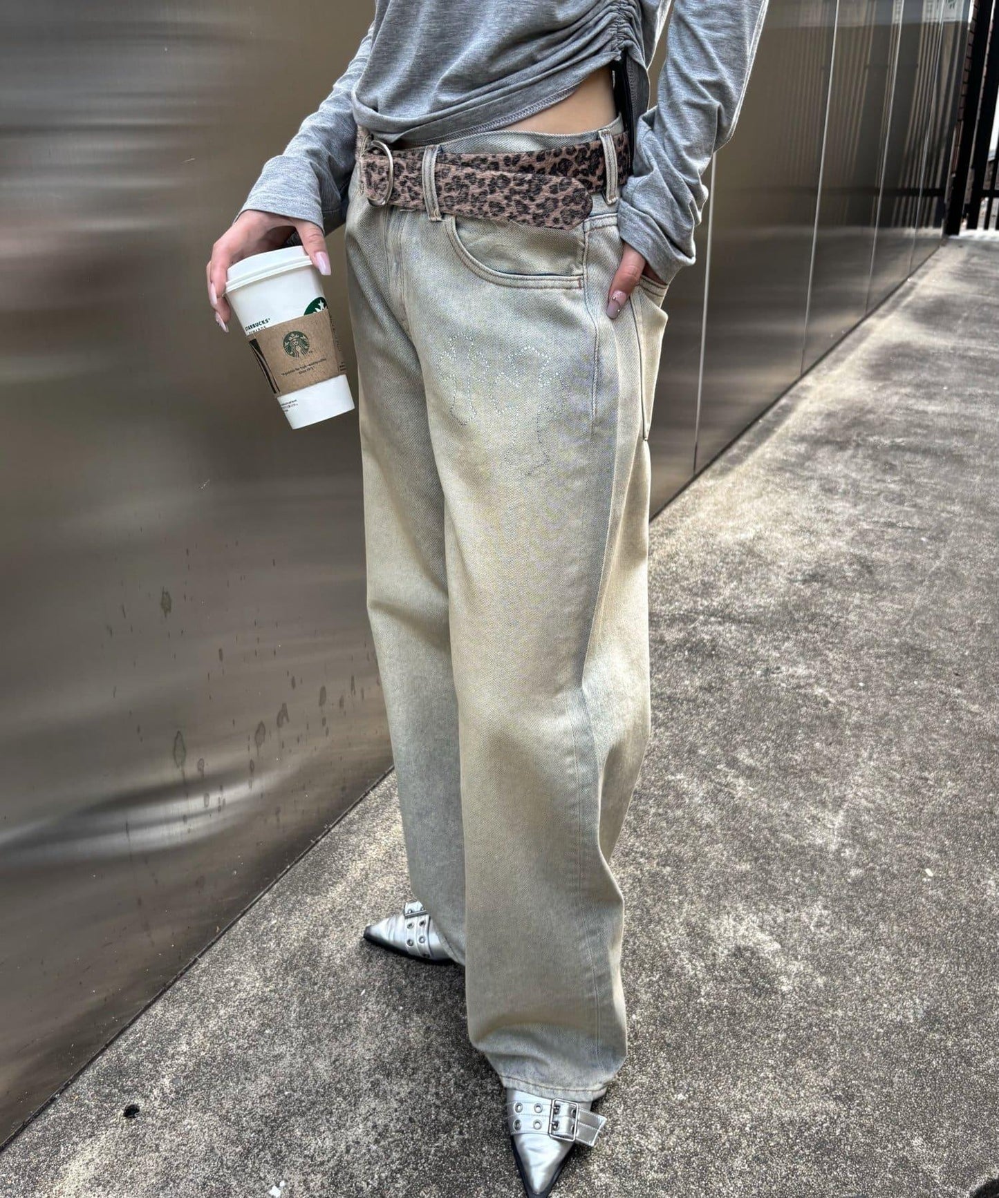 SLOPPY水鑽低腰牛仔褲