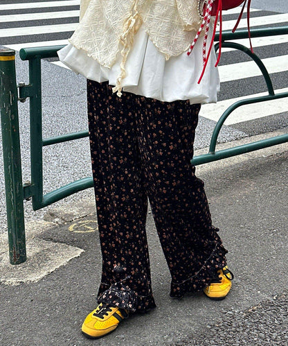 拼色圖案天鵝絨荷葉邊褲〈波點／花卉〉