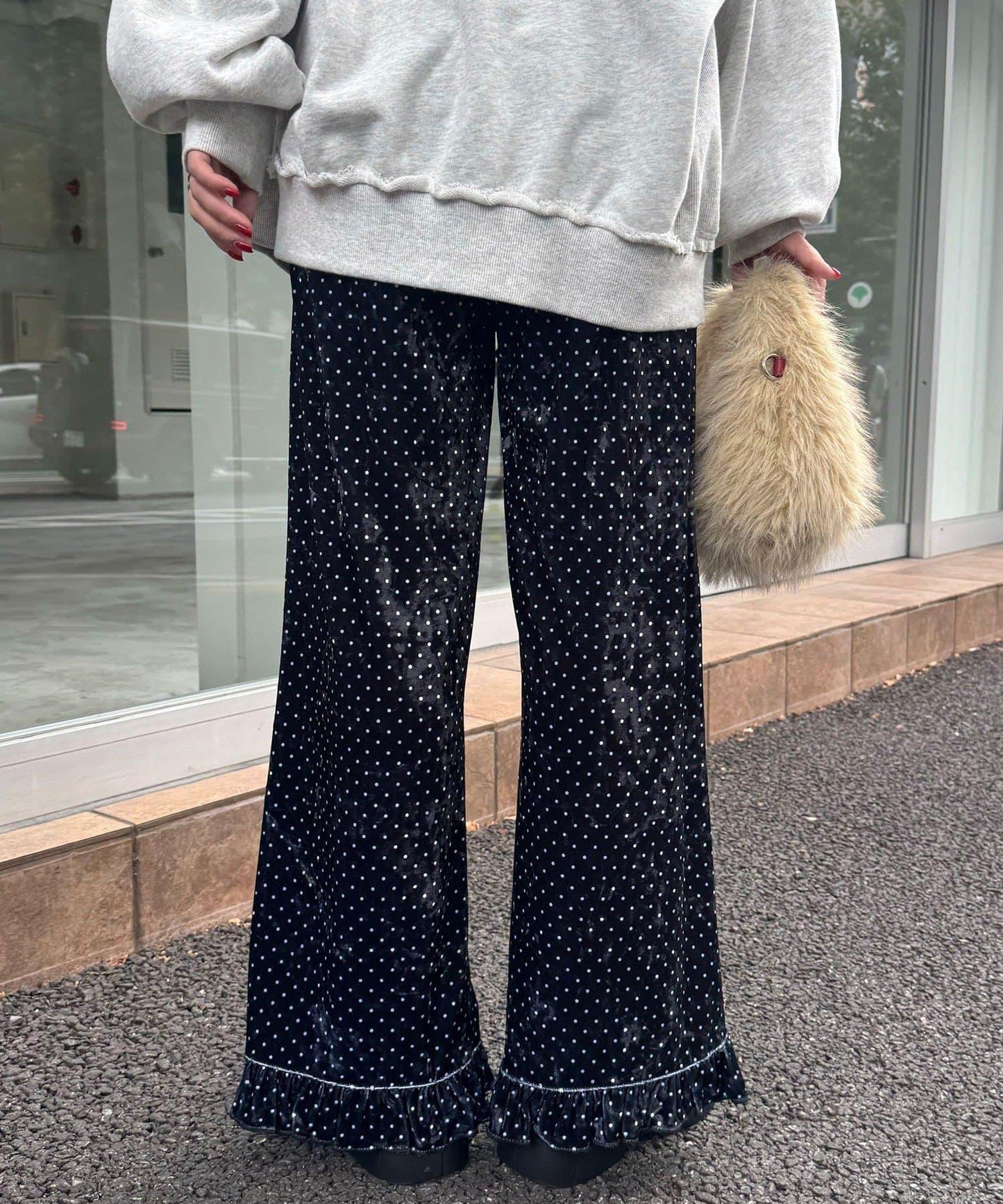 拼色圖案天鵝絨荷葉邊褲〈波點／花卉〉