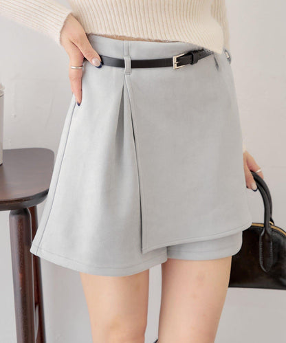 【Chico】附腰帶麂皮褶皺短褲