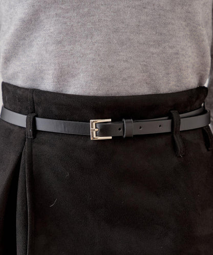 【Chico】附腰帶麂皮褶皺短褲