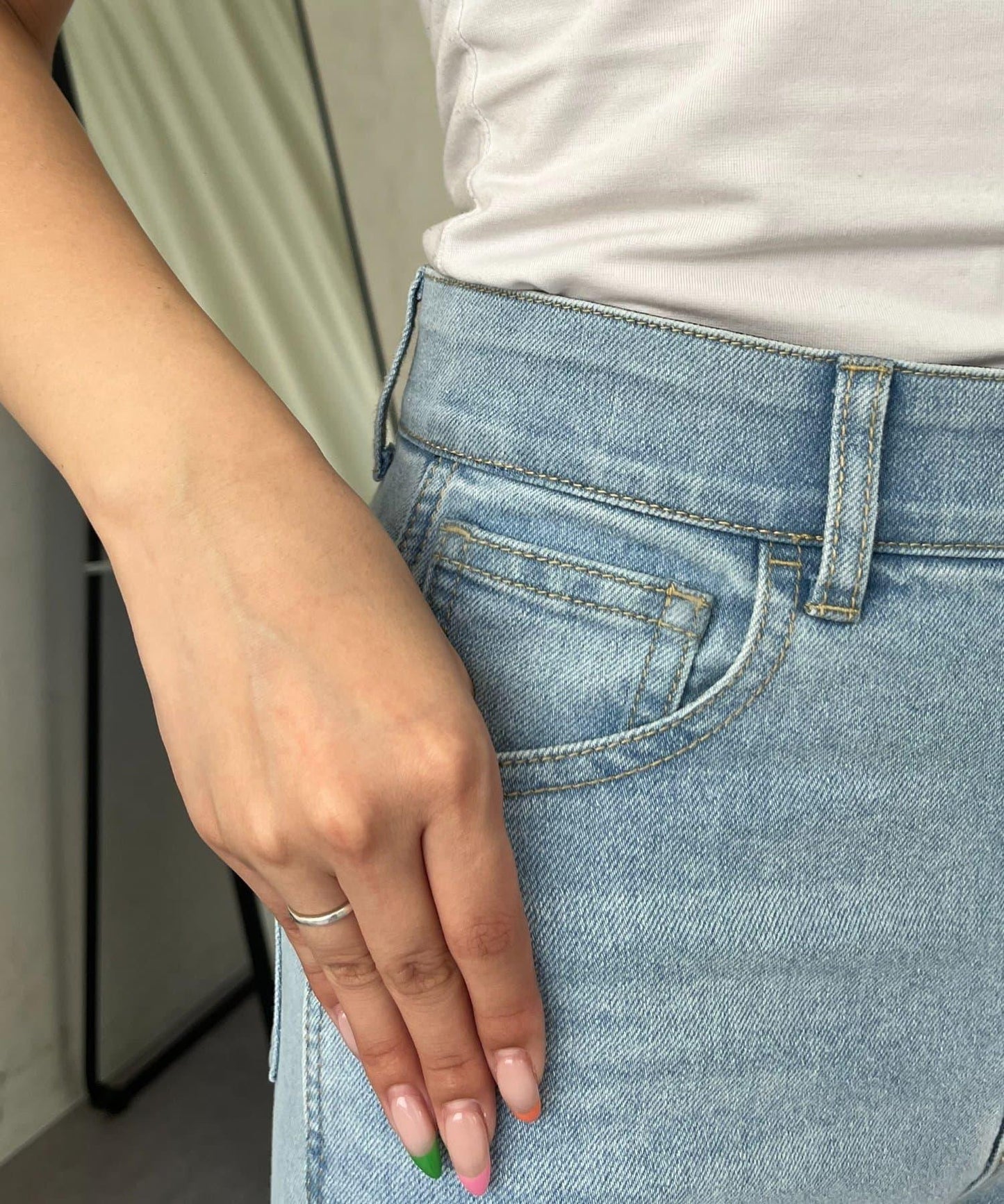 高腰鬆緊帶彈力微喇牛仔褲