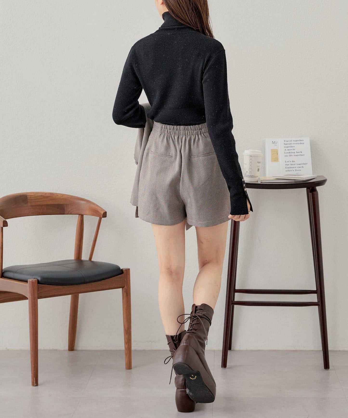 【Chico】帶吊飾褶皺短褲