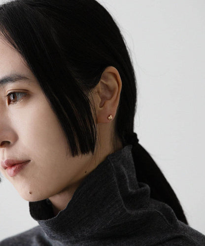 ff by decor urban research 愛心耳環