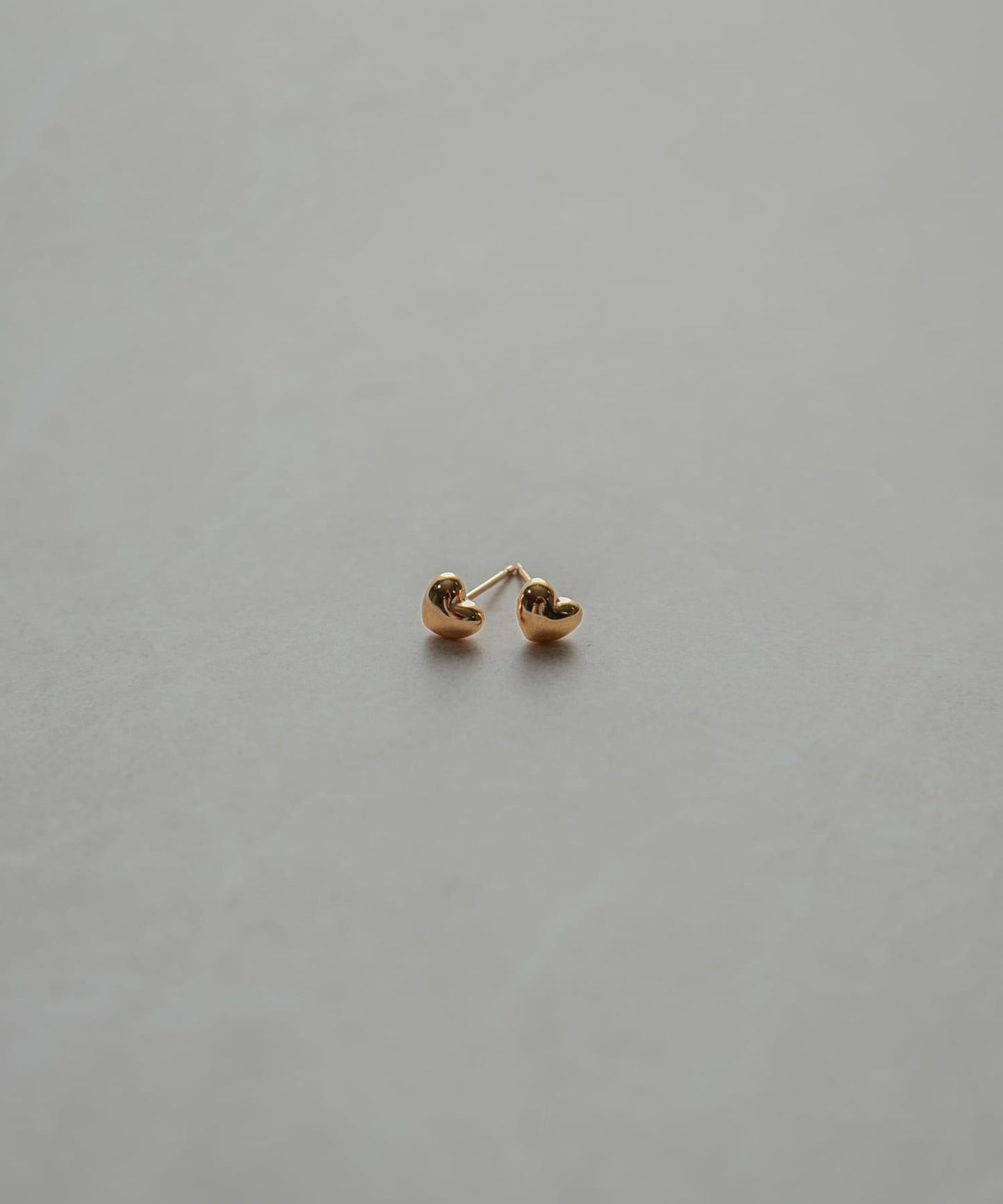 ff by decor urban research 愛心耳環