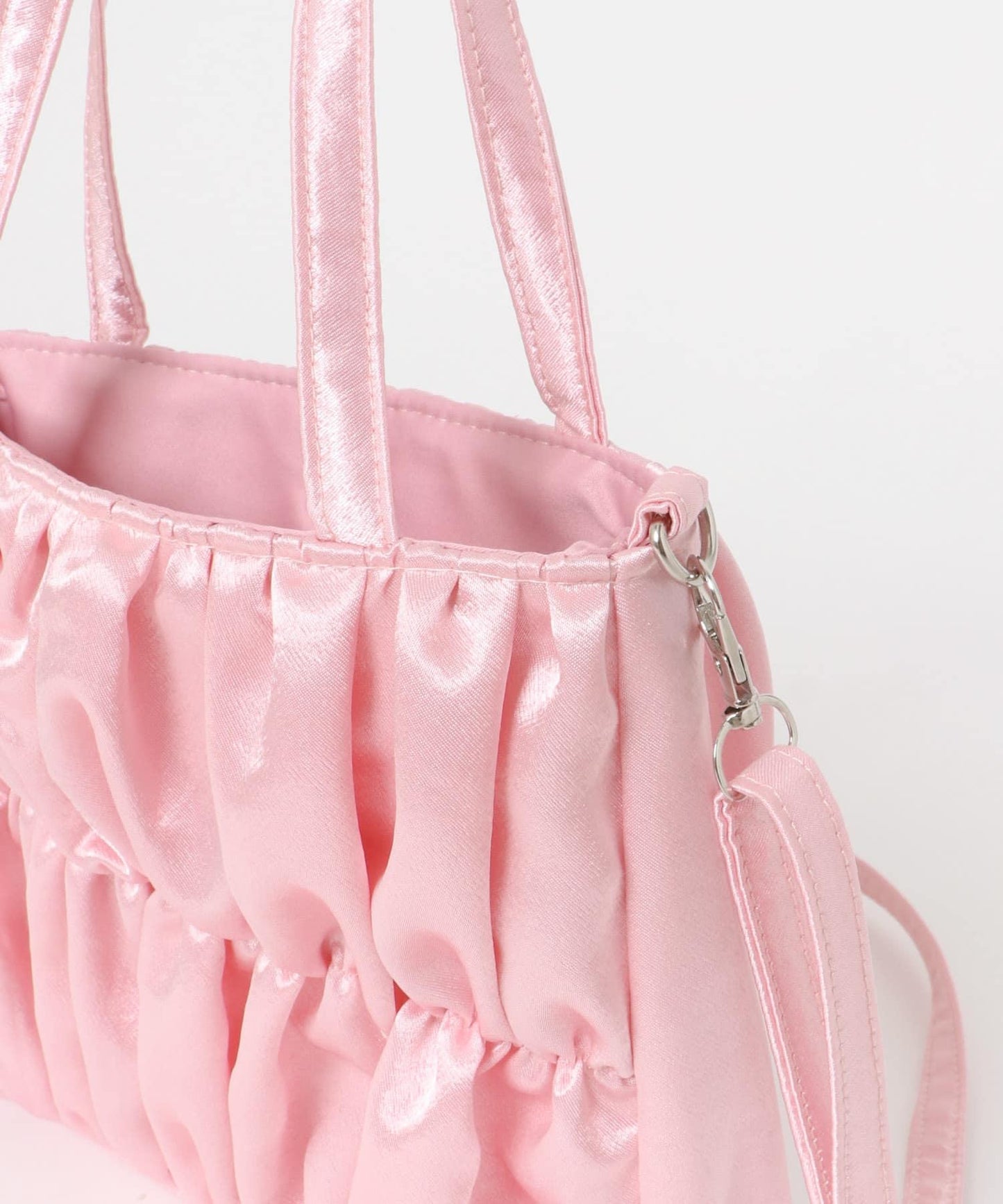 緞面褶皺手提包