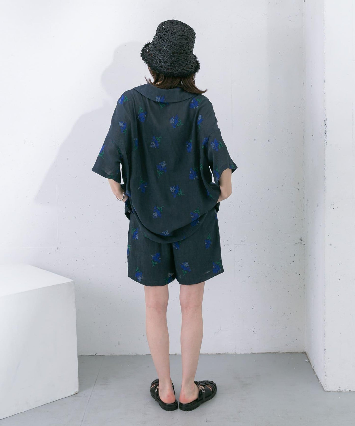 刺繡短褲