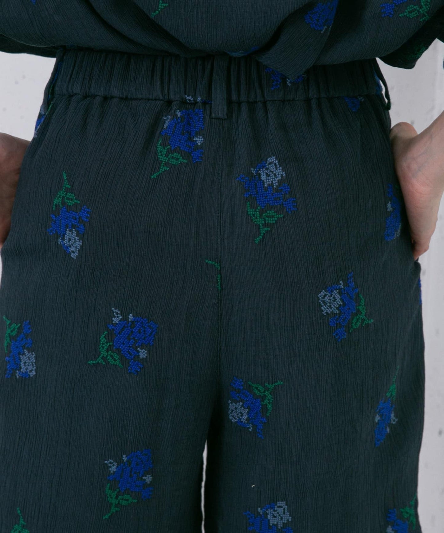 刺繡短褲