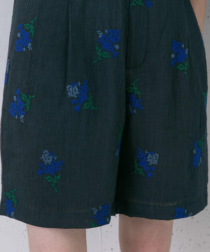 刺繡短褲