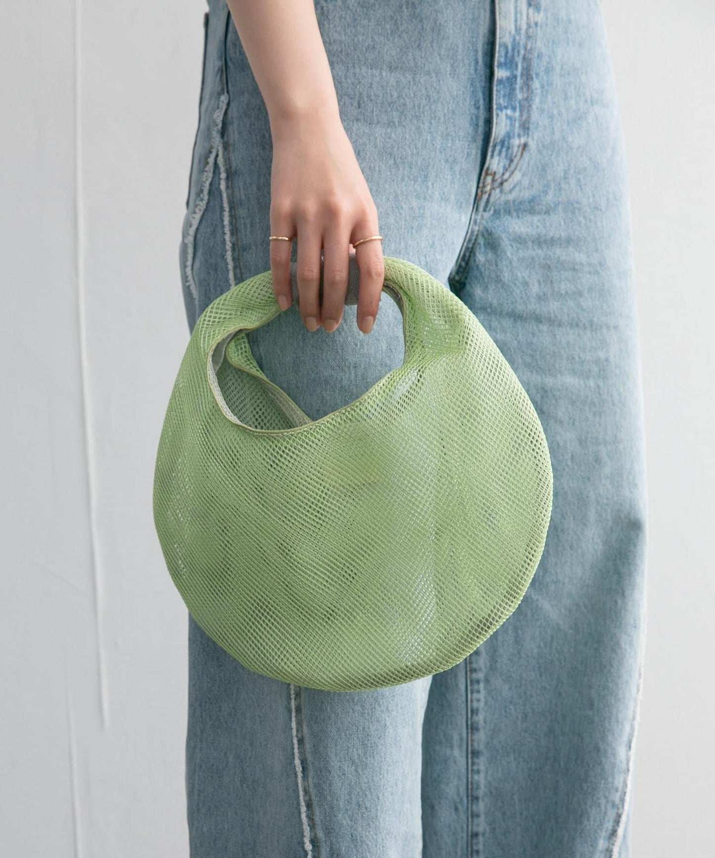 CONTROL FREAK 網眼圓形包