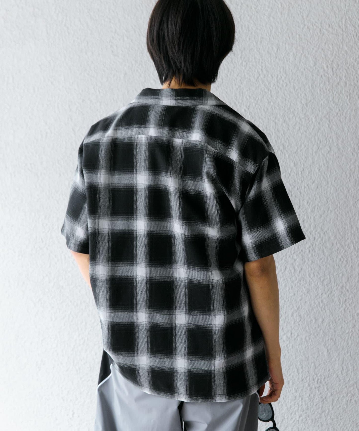 有S碼 男女同款漸變格紋開領襯衫