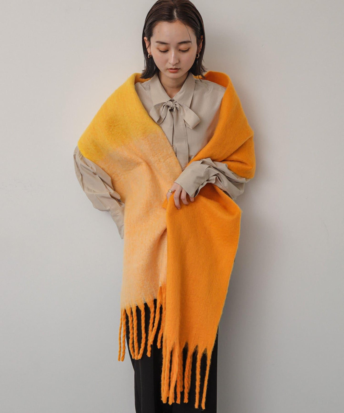 一部分色拼接條紋圍巾