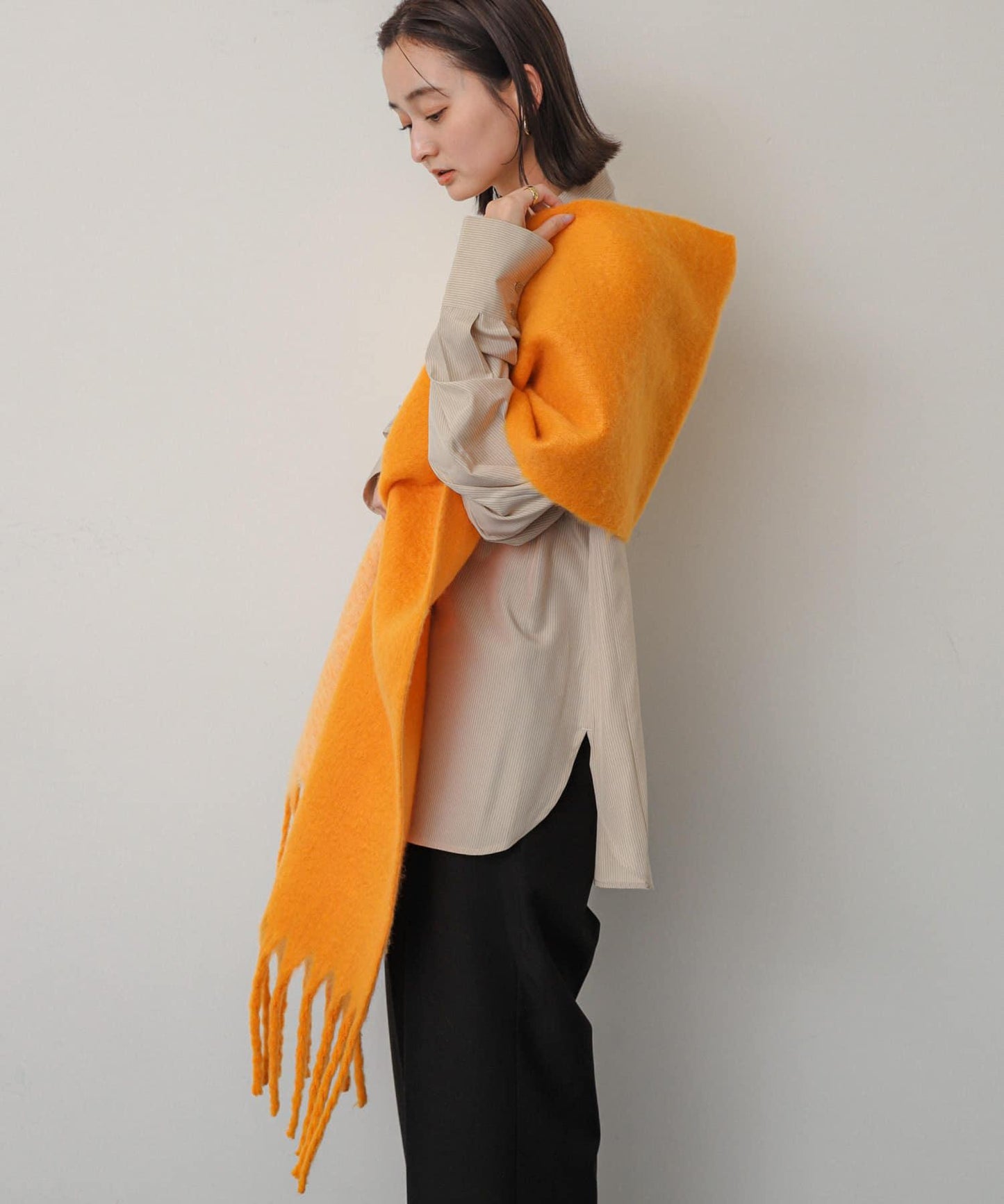 一部分色拼接條紋圍巾