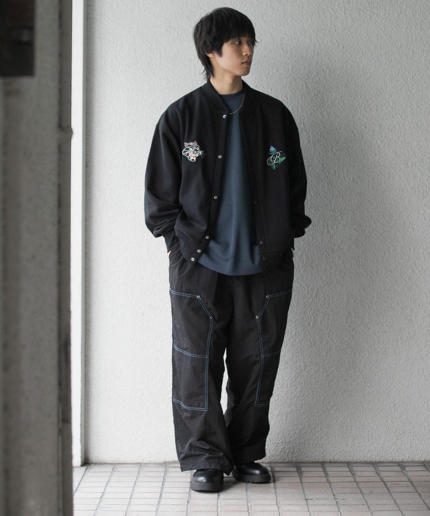 刺繡衛衣夾克