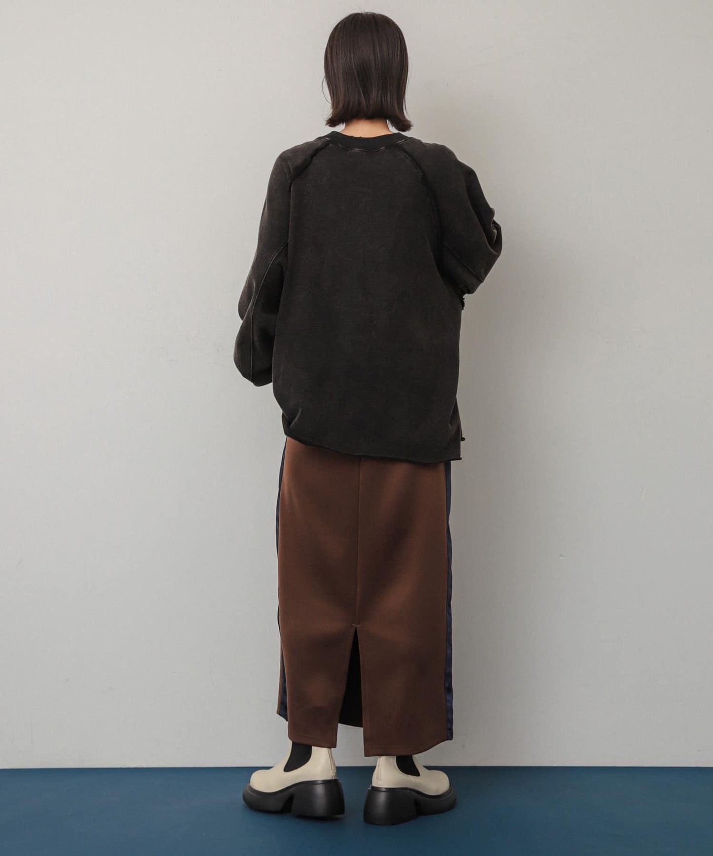 「除臭」側邊彈力厚底靴