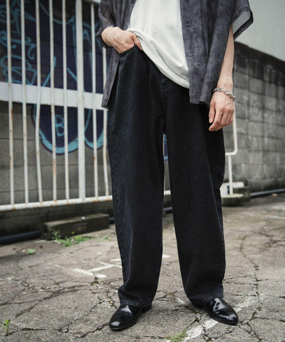 直筒牛仔褲