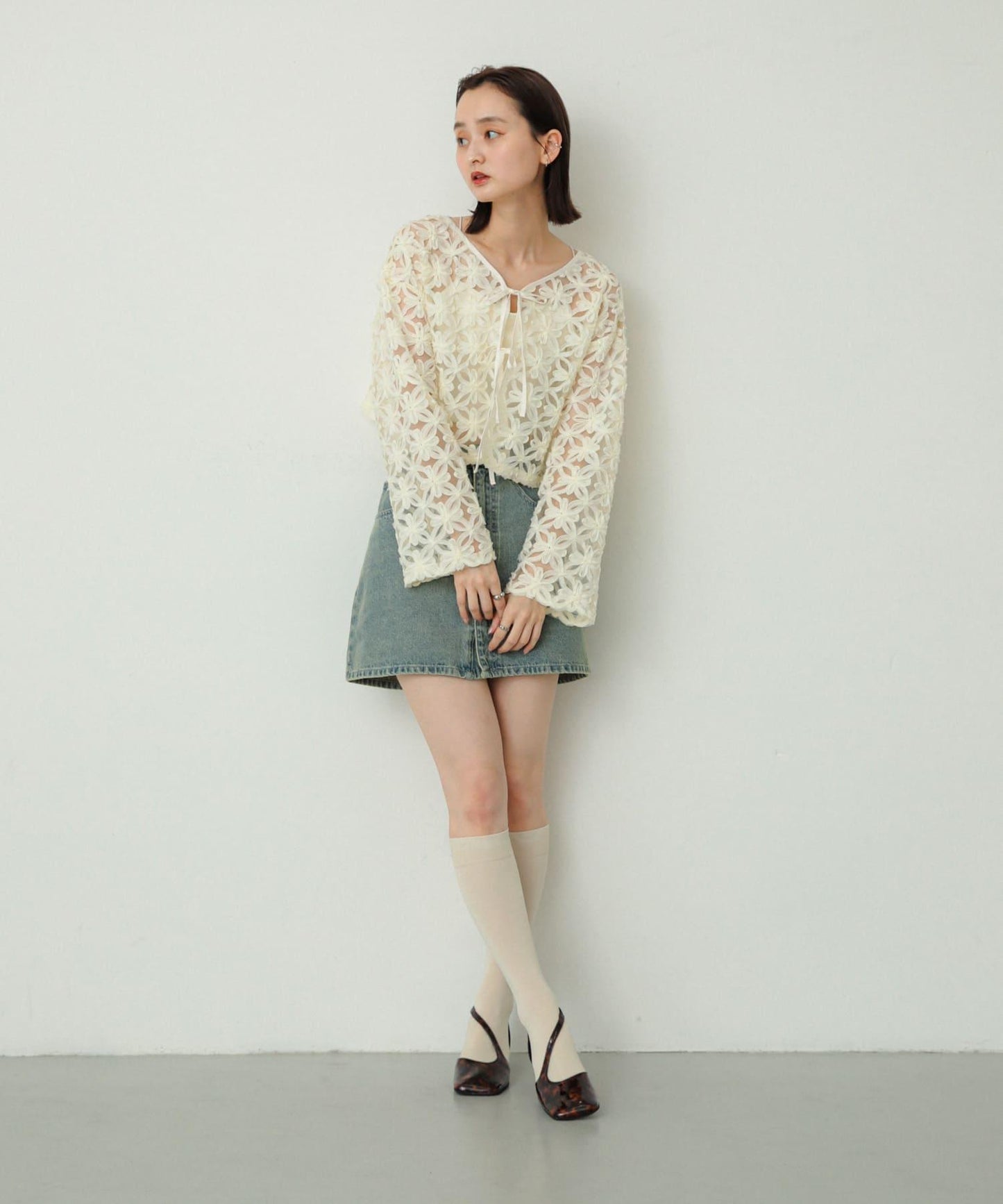 刺繡牛仔迷你裙