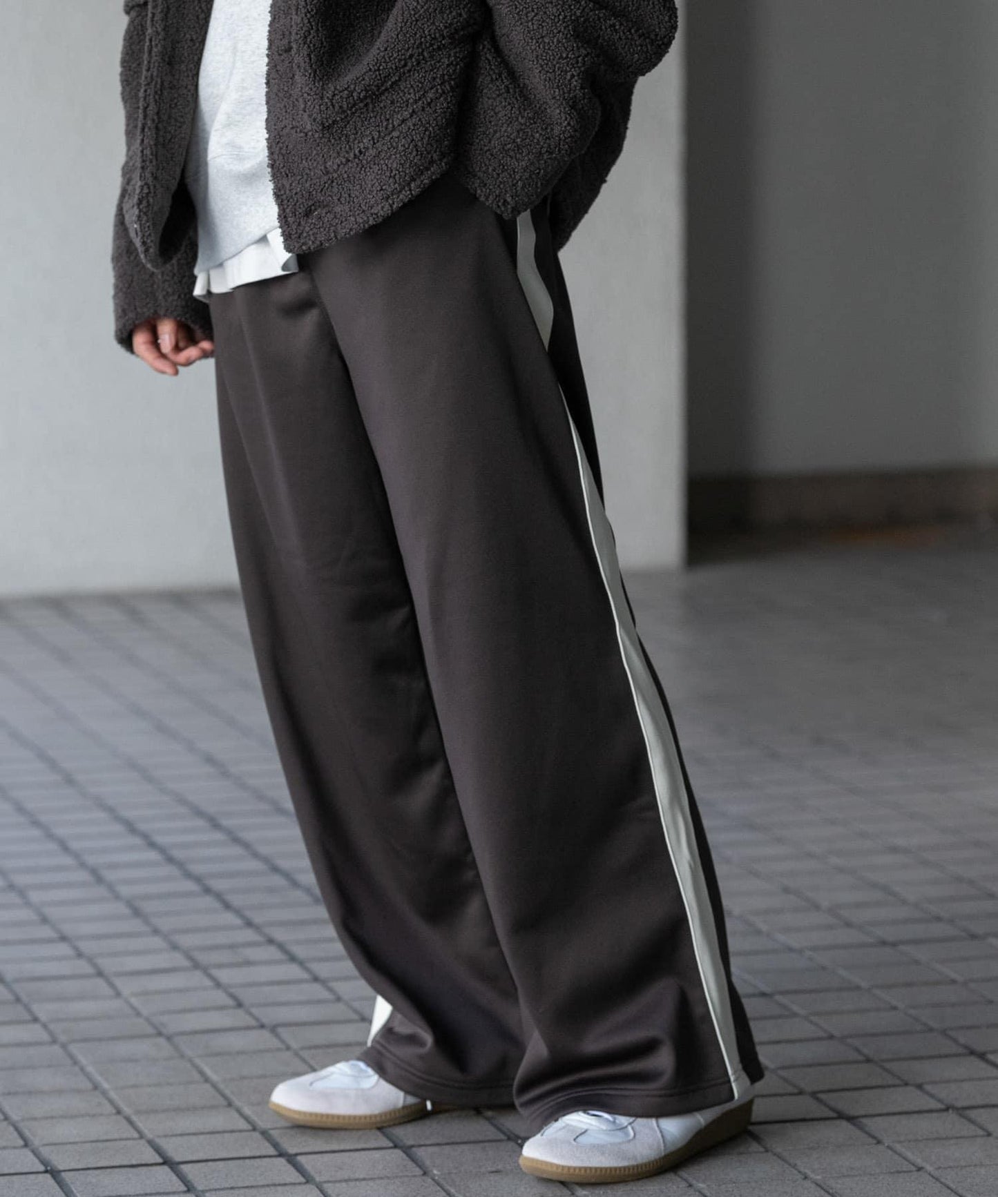 條紋運動長褲