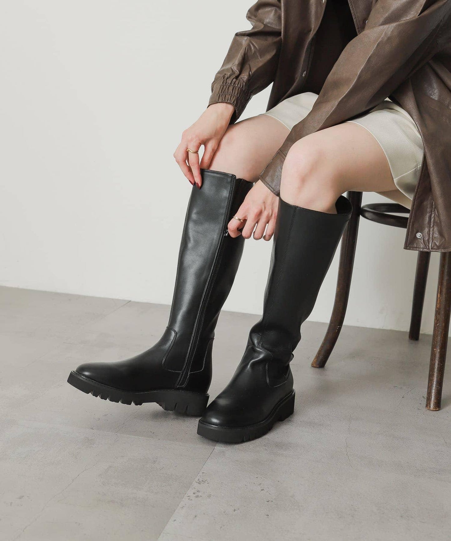 厚底長筒靴