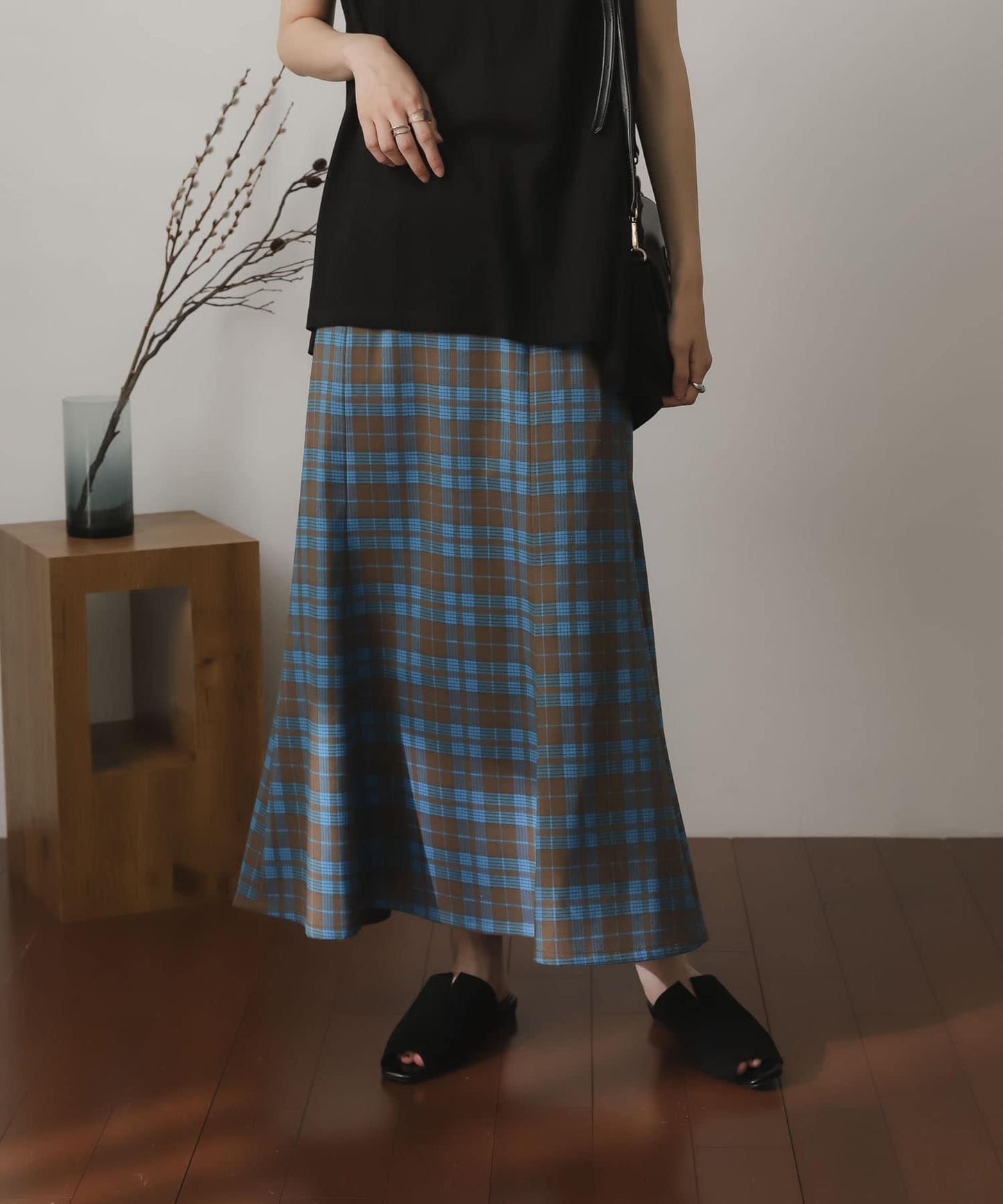 開叉涼鞋