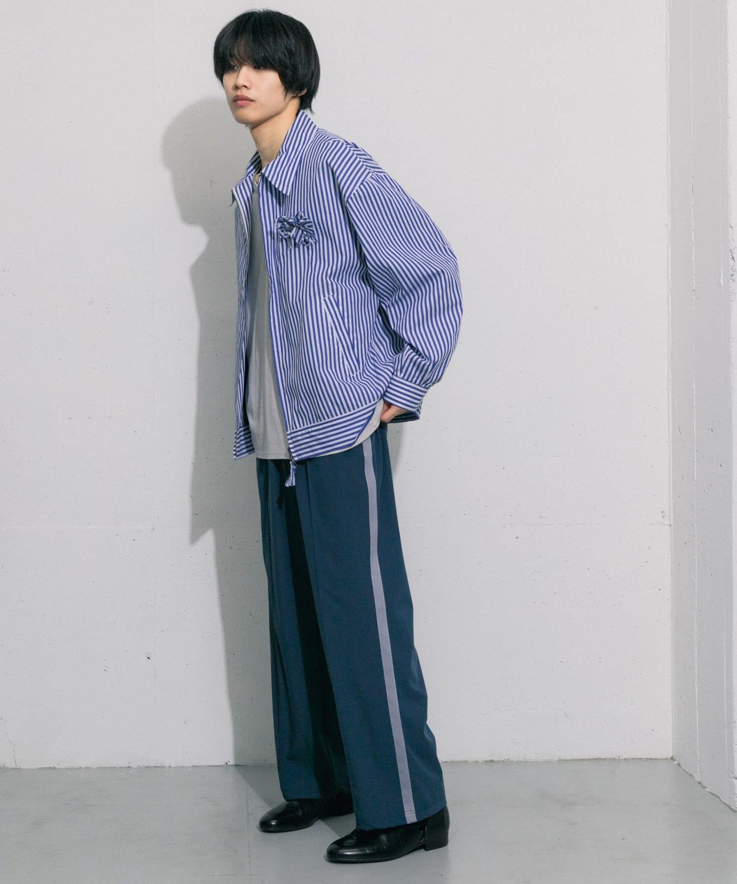 hxcyyd × SOP 條紋花卉胸花襯衫夾克（男女同款）