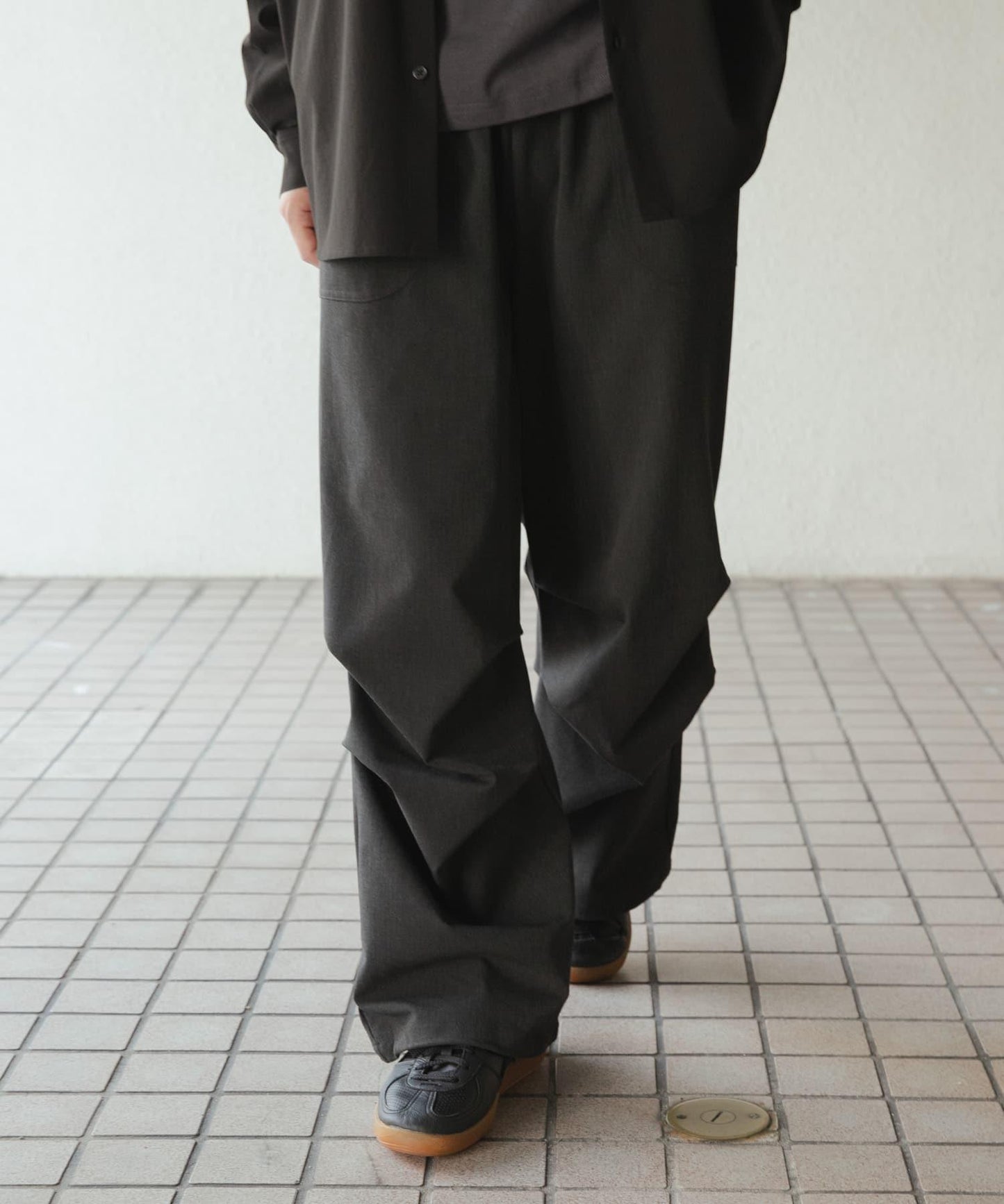 休閒傘形褲