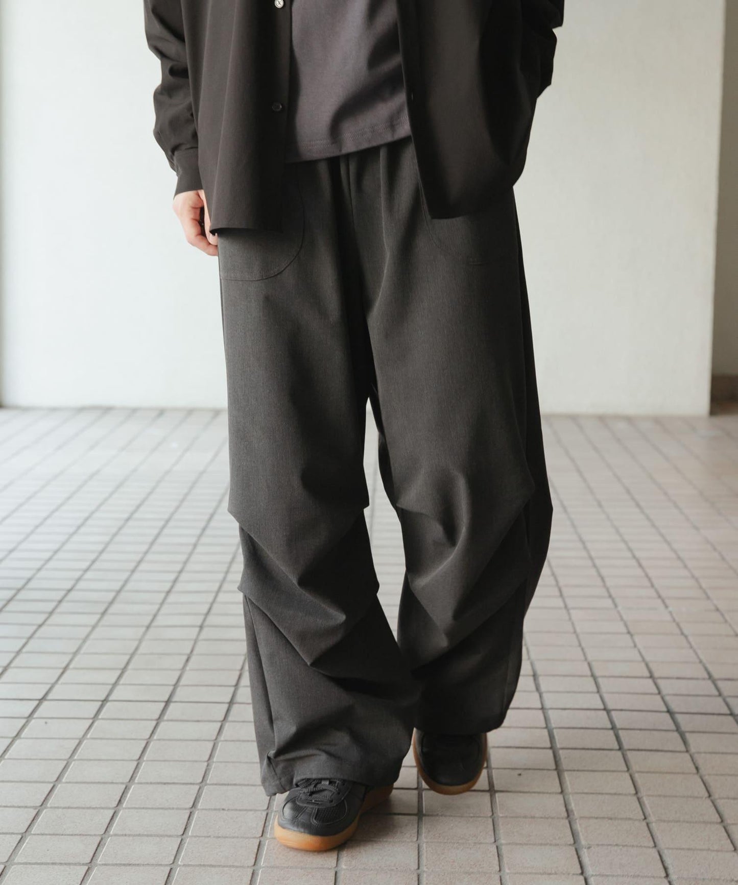休閒傘形褲