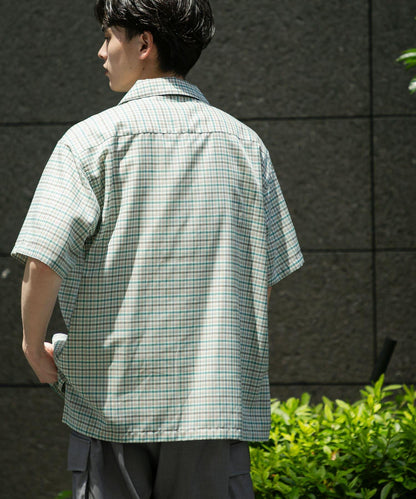 格紋開領短袖襯衫