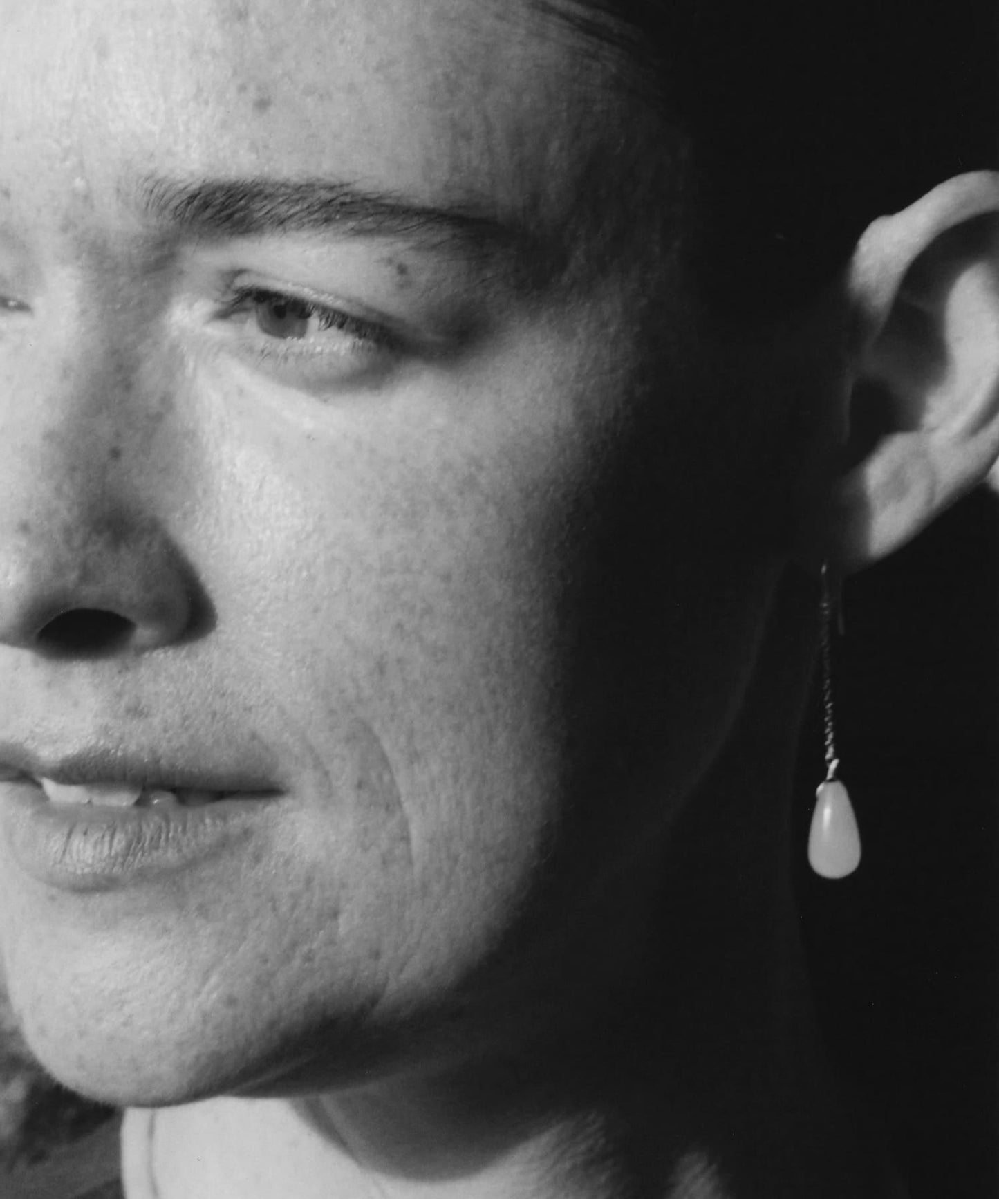 SMELLY so’新玉鏈條掛鉤耳飾